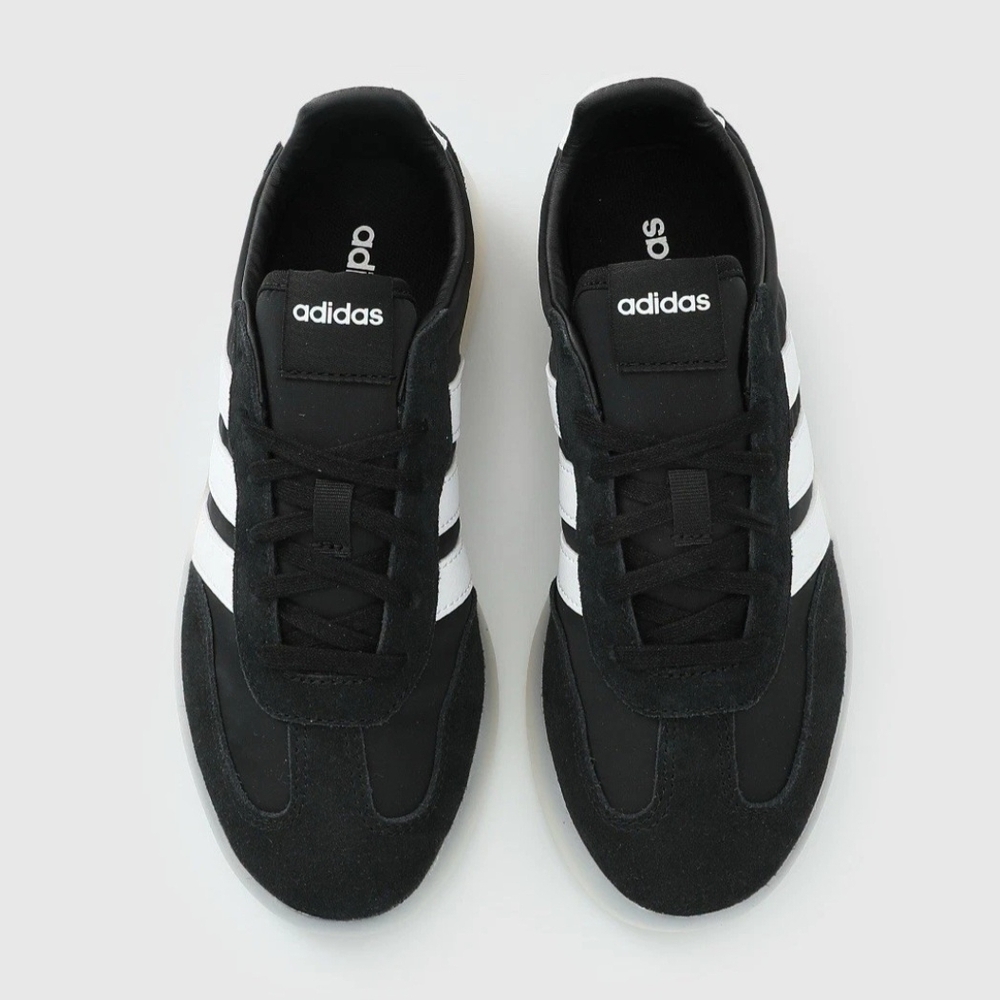 Adidas Size 5 Womens Black and White Sneakers - Picture 4 of 6